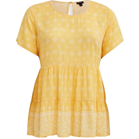 Torrid, Size 3X Tiered Blouse Yellow Keyhole Back Rayon NWT - Picture 5 of 16